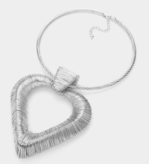 Artistry at the Heart of Every Moment Necklace