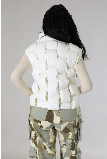 Women’s White Woven Puffer Vest | Chunky Braided Sleeveless Gilet | Trendy High-Collar Winter Outerwear