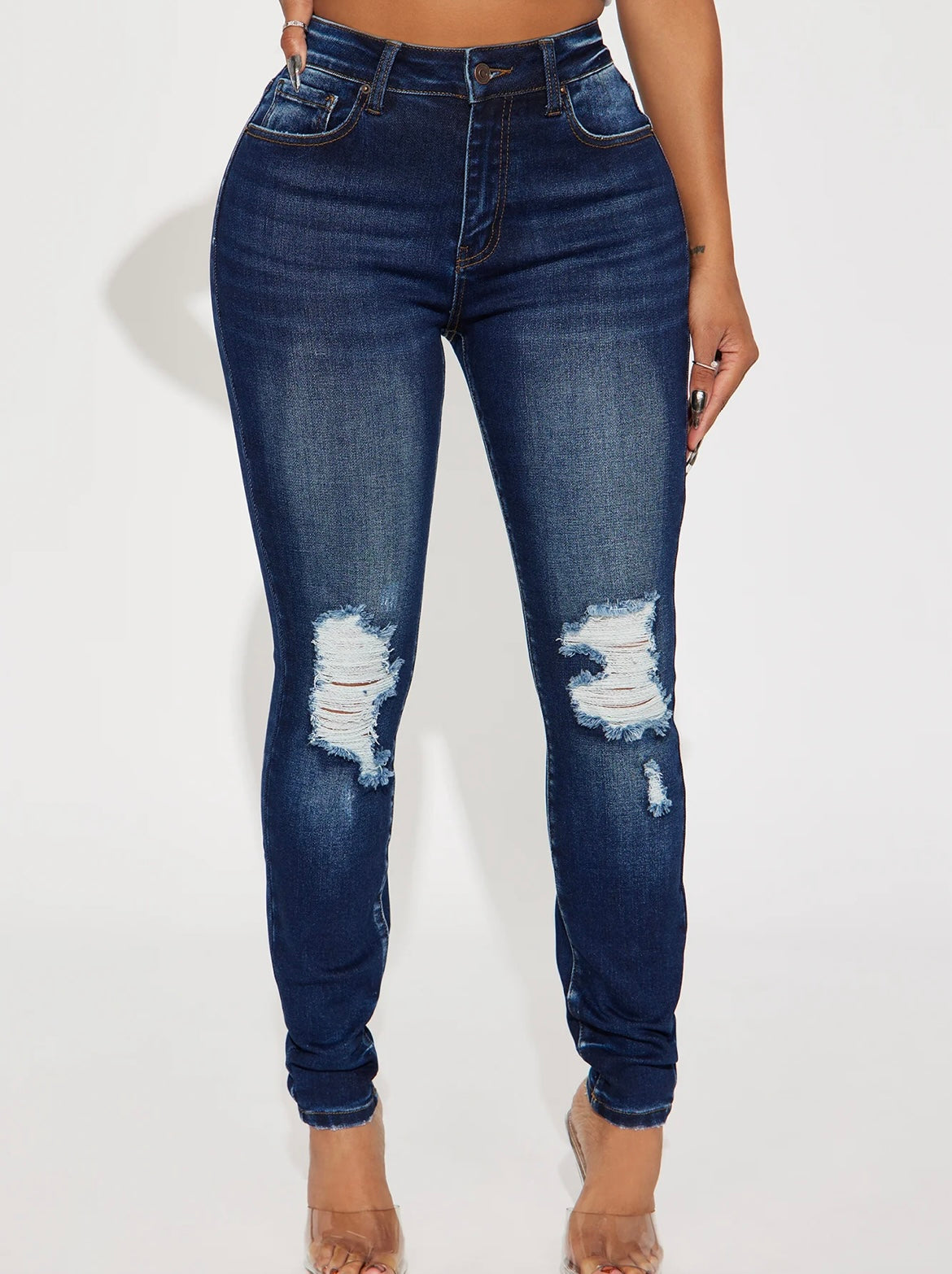 Stretched Ripped Jeans